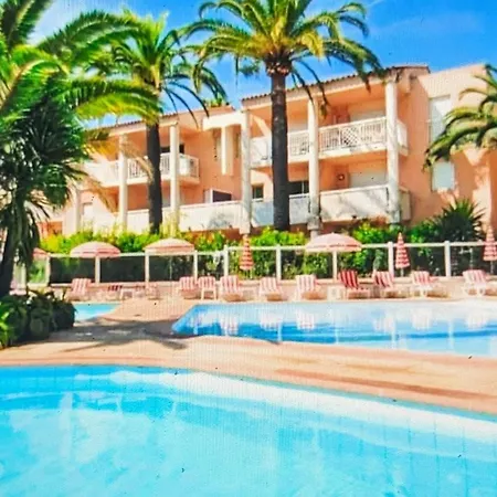 De Avec Piscine & Transat, A 2 Minutes Des Plages - Bat N2