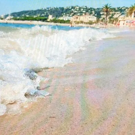 De Avec Piscine & Transat, A 2 Minutes Des Plages - Bat N2 *